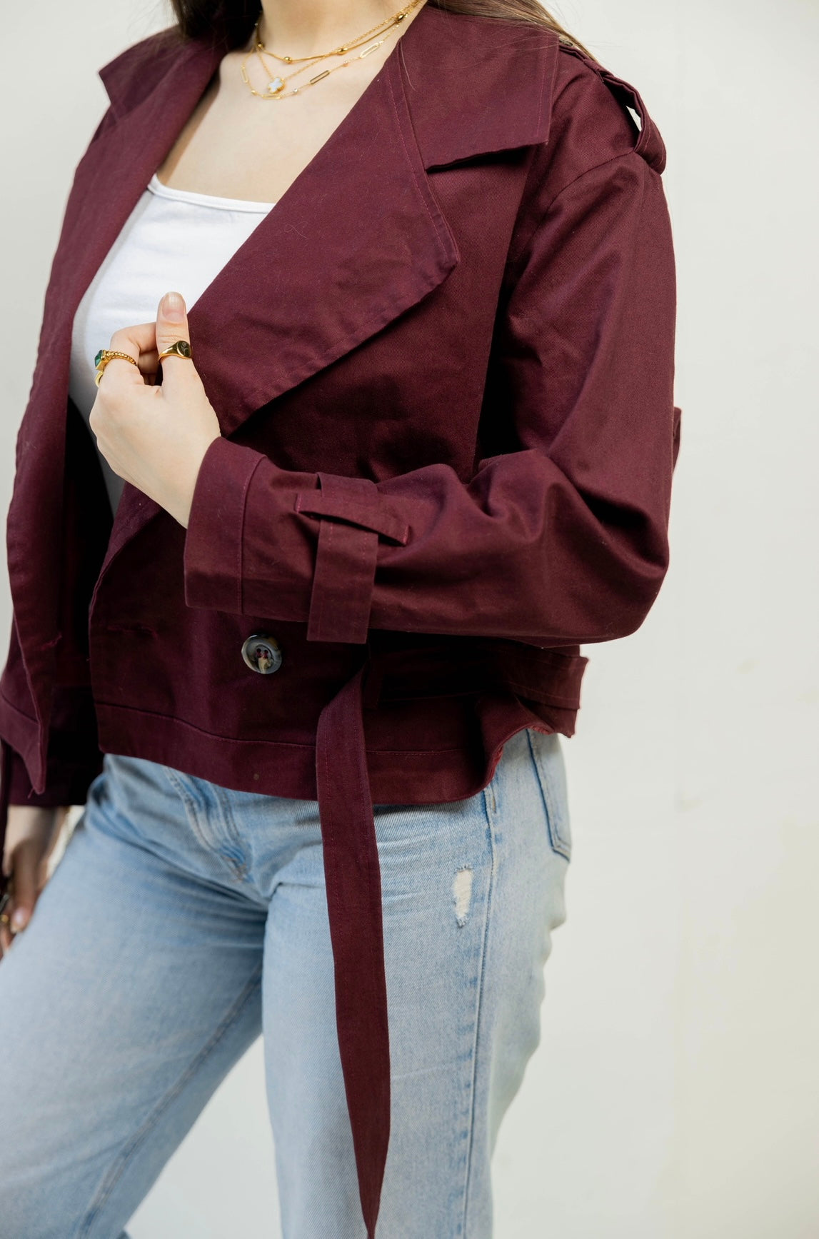 Cropped Trench Coat in burgundy