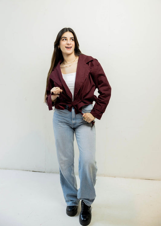 Cropped Trench Coat in burgundy