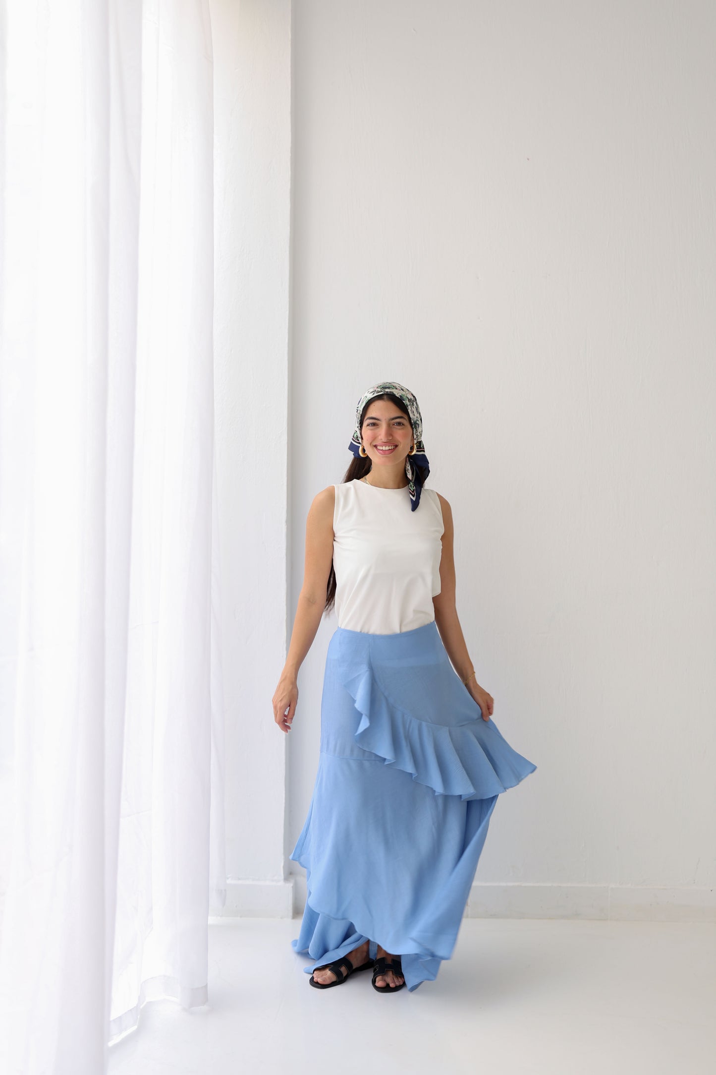 Crinkled ruffles skirt in Baby blue